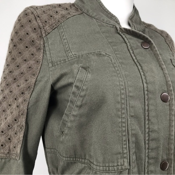 Eyelet Lace Accent Comfy Utility Jacket - Picture 14 of 16